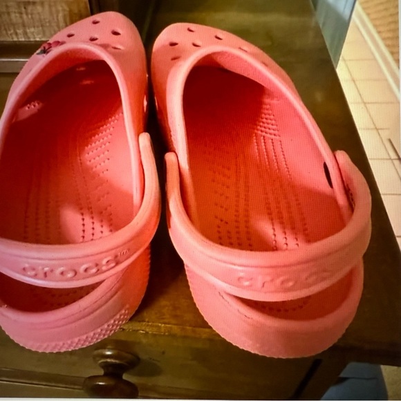 Unisex Pink Clogs - Picture 8 of 9